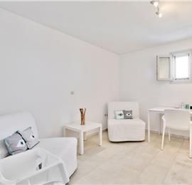4 Bedroom Villa with Pool in Santa Maria on Paros, Sleeps 8